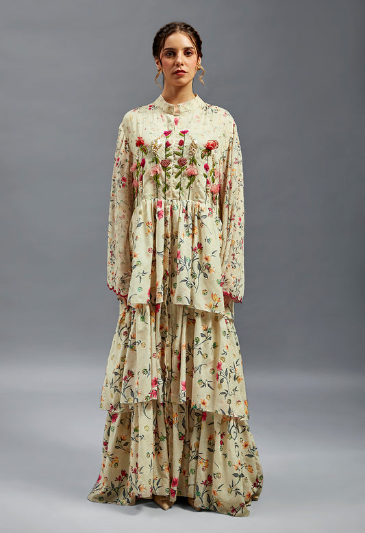 Layla Kaftan With Scallop Details